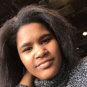 Meet your Posher, Nicole